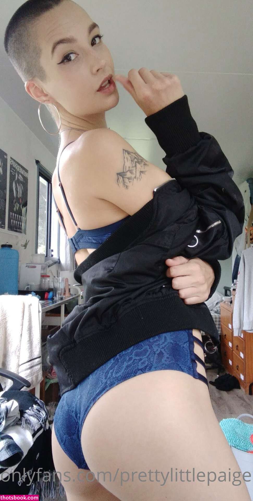 prettylittlepaige Photo #23