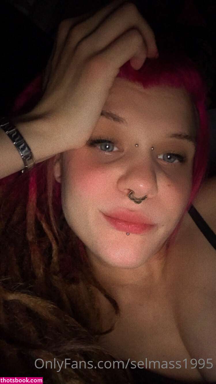 Selmass1995 Photo #6