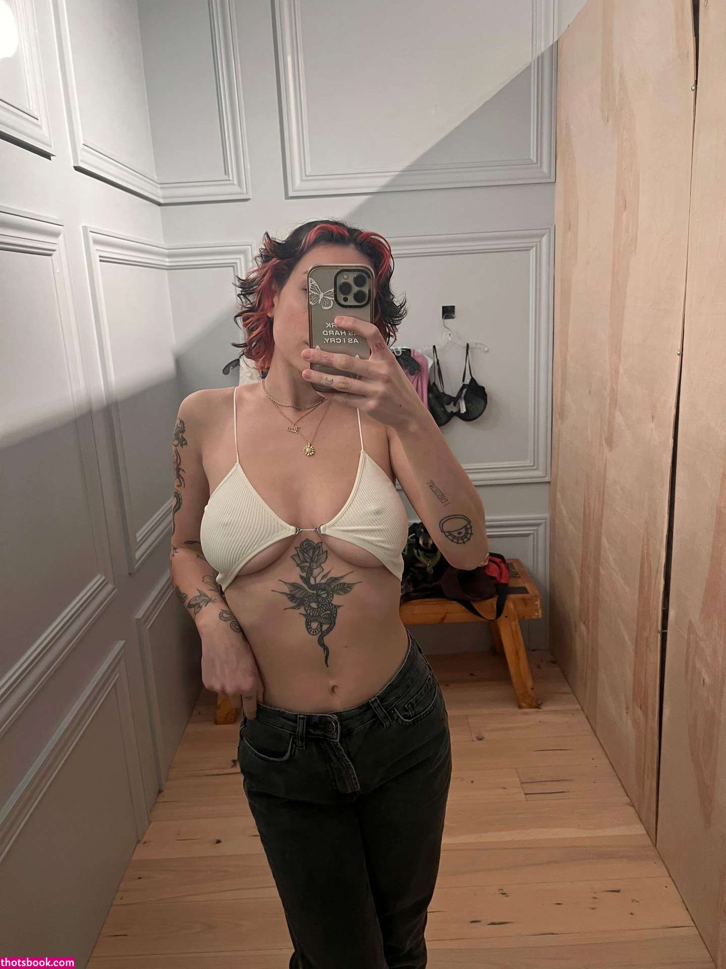 Serialcrusherravyn Photo #3