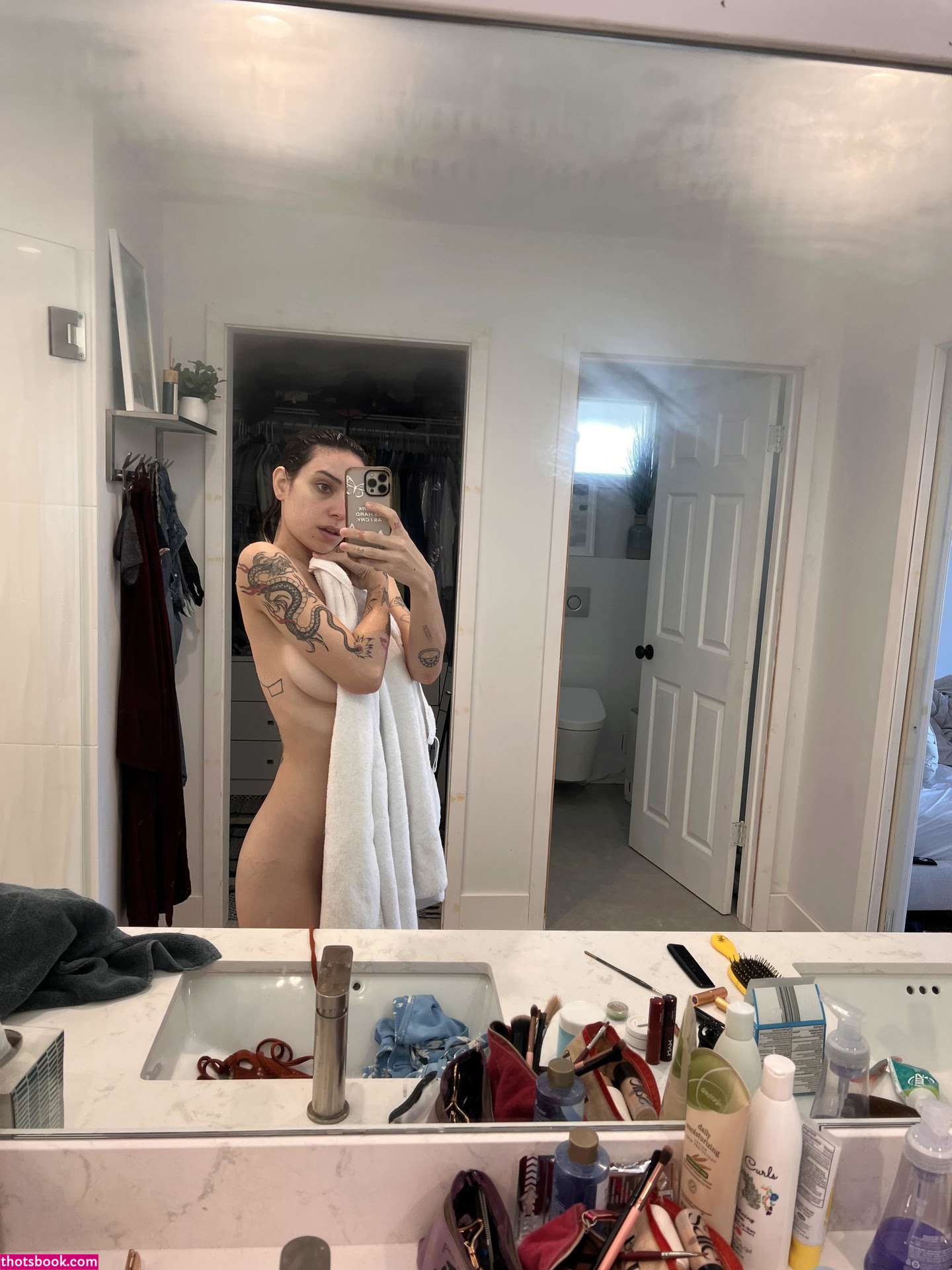 Serialcrusherravyn Photo #16