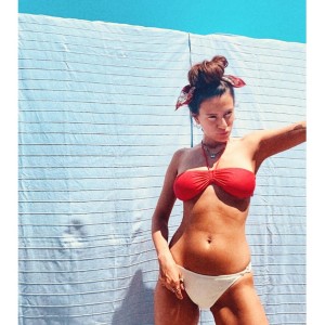 Burcu Bakdur Photo #18