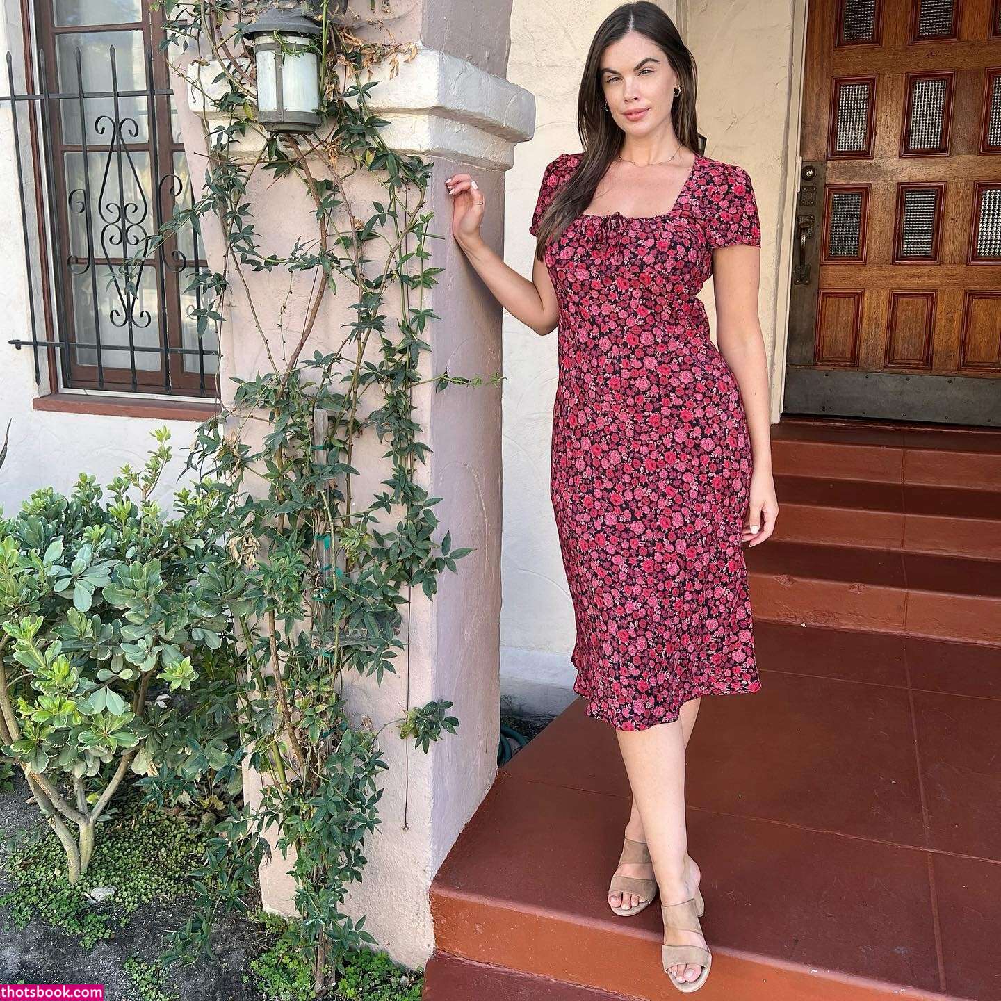 Chloe Marshall Photo #18