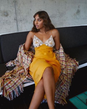 Maria Thattil Photo #15