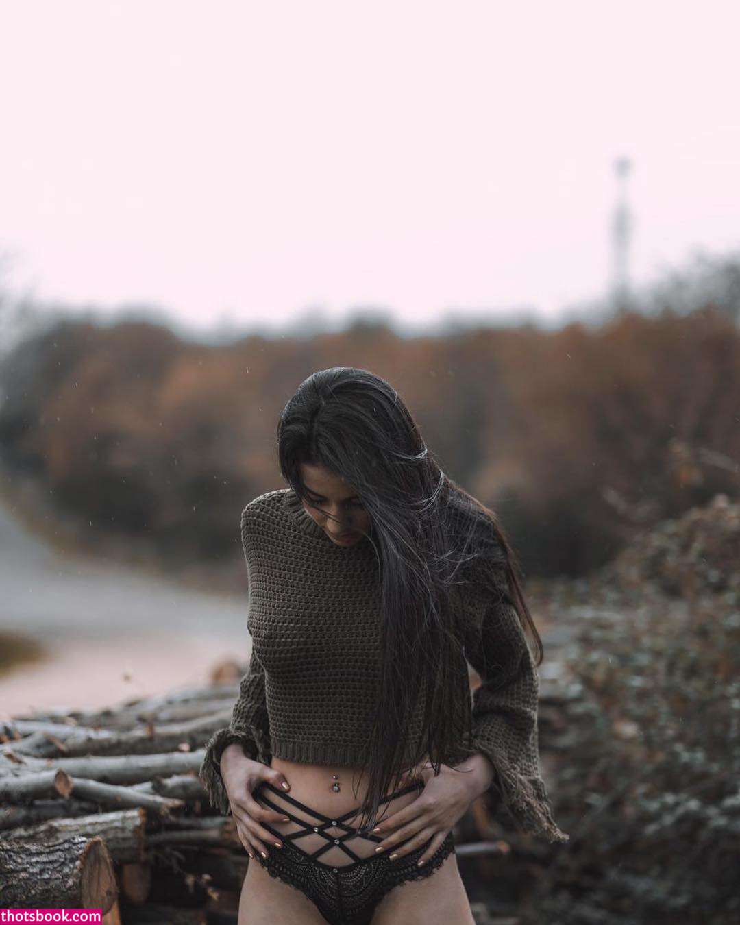 Vahide Bulu Photo #7