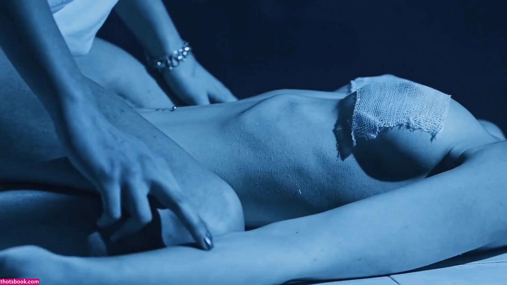 Vahide Bulu Photo #31