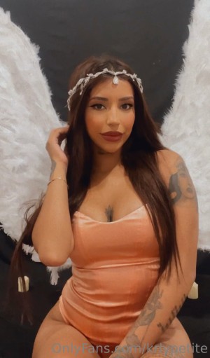 krlypetite Photo #18