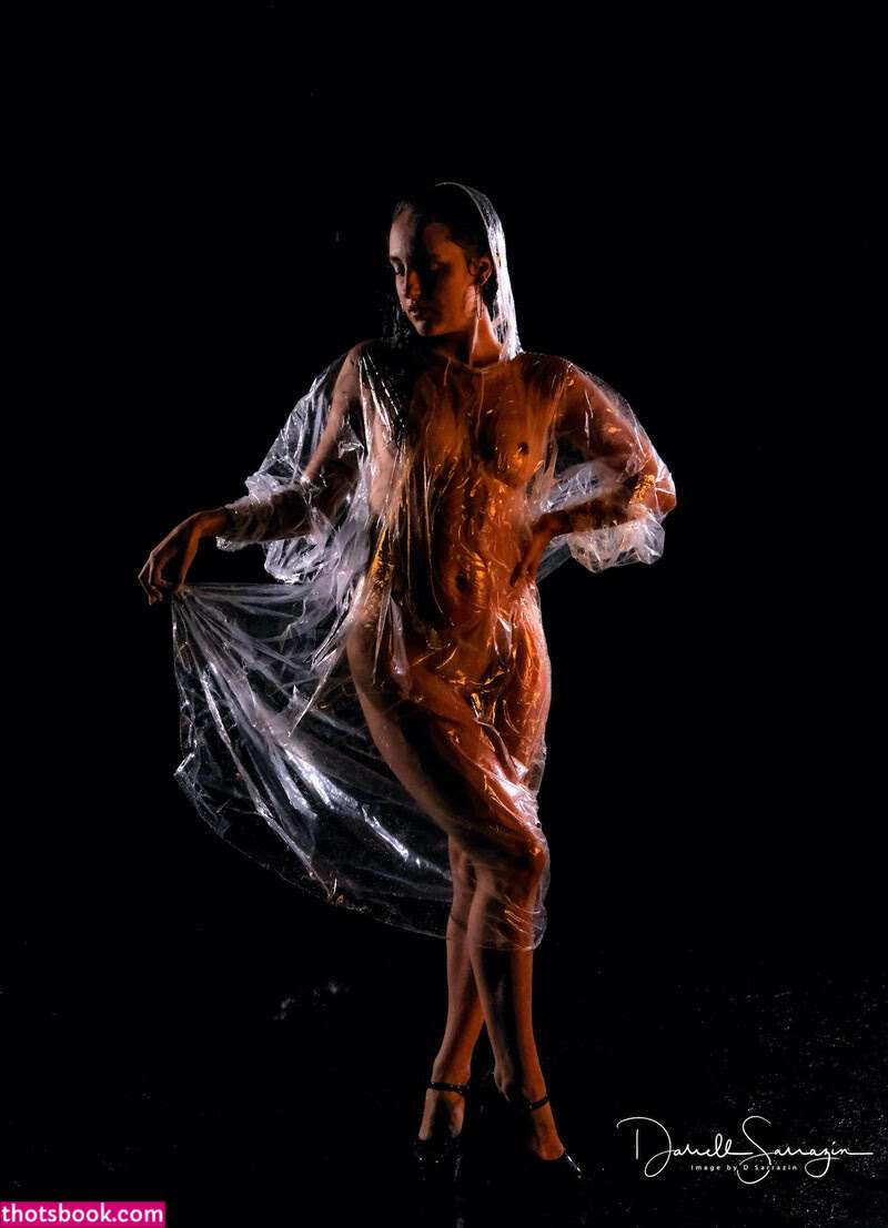 Monique Giselle Photo #14