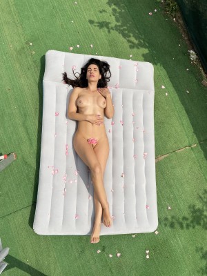 sarayourdream Photo #6