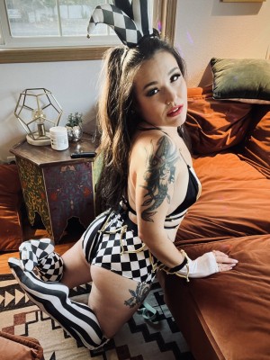 House Feminist Photo #15