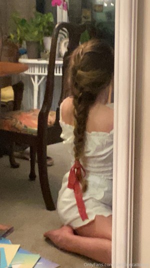 Caroline Calloway Photo #23