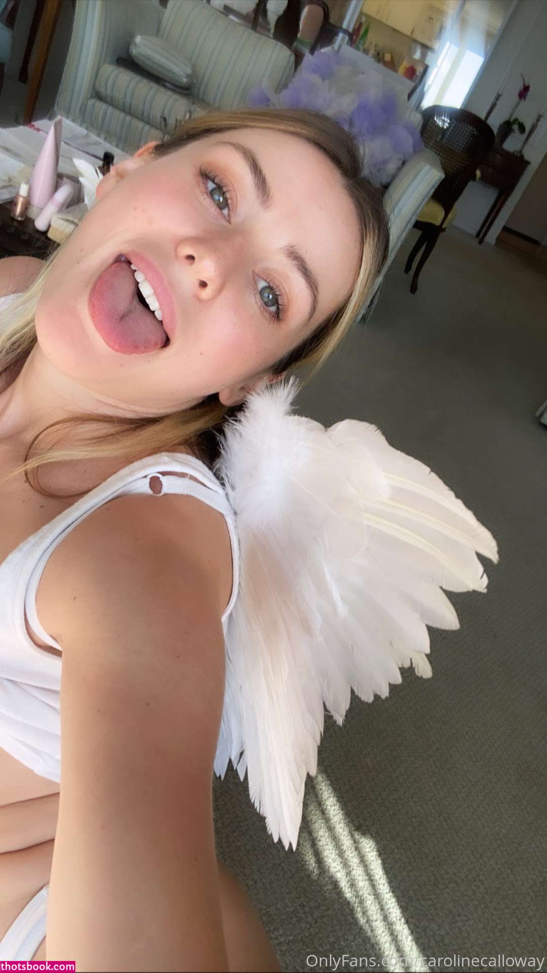 Caroline Calloway Photo #29