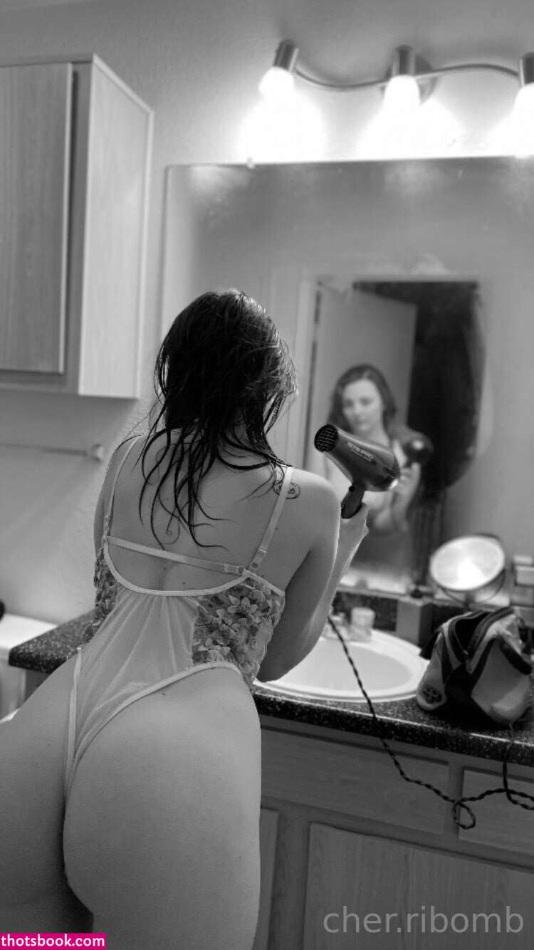 Cher Ribomb Photo #12