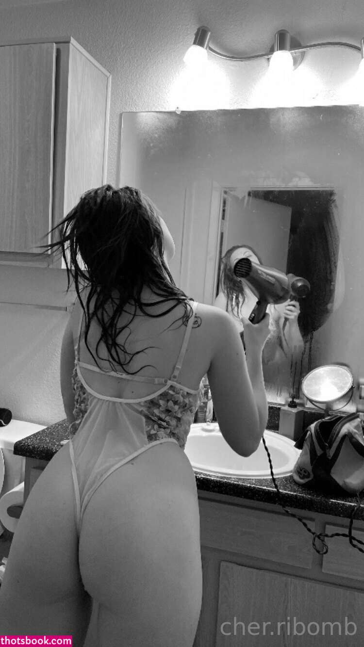 Cher Ribomb Photo #16