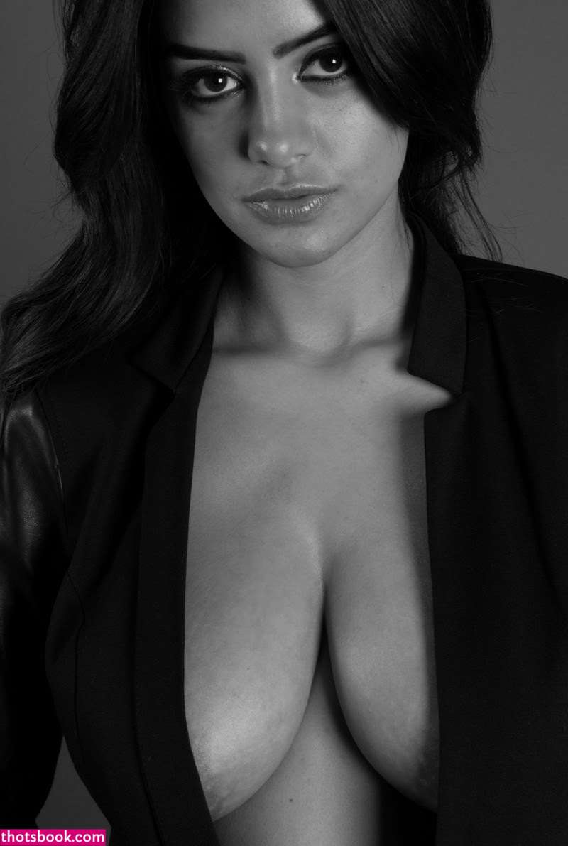 Gaby Contreras Photo #4