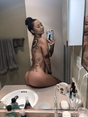 therealrubyr Photo #3