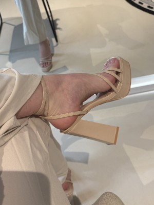 yourbestblondie Photo #8