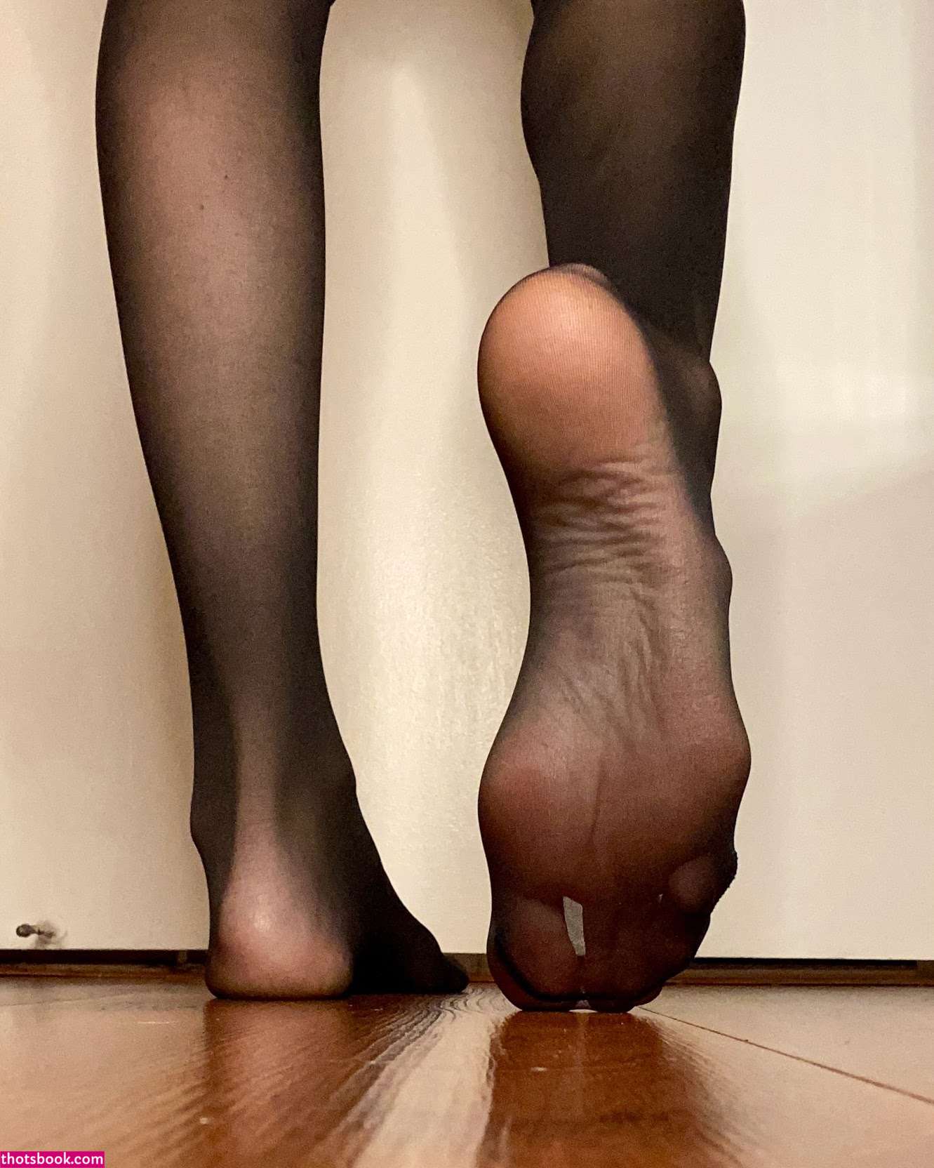 Barearchedbeauty Photo #17