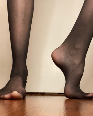 Barearchedbeauty Photo #26