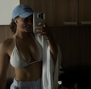 Charlotte Nicholls Photo #17