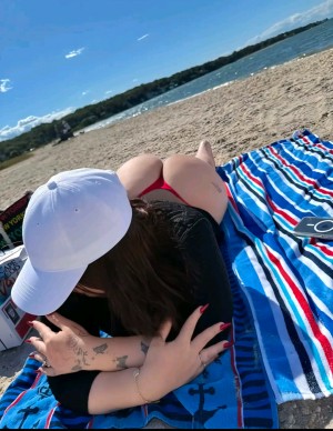 Desireeth Rojas Photo #11