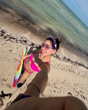 Regina Sirvent Photo #2