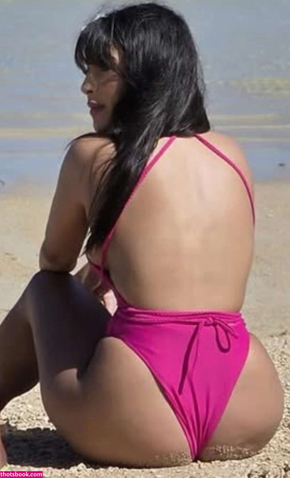 Alara Taneri Photo #6