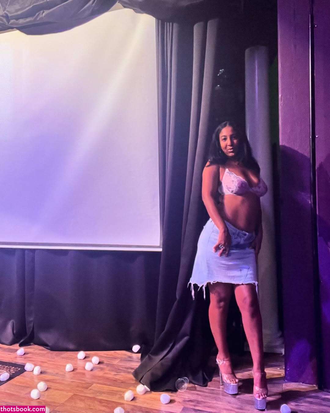 Ayamgoddess Photo #7