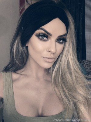 Hypnoticblondie Photo #20