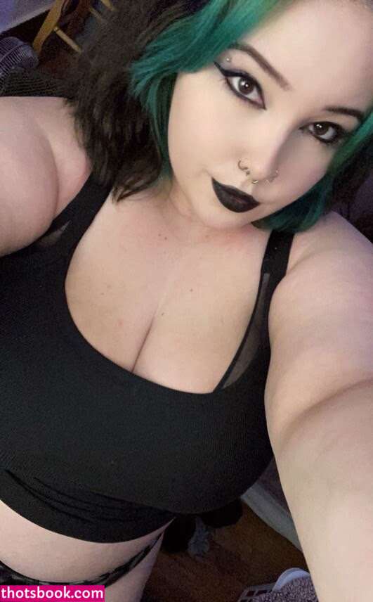 Oxchloebearxo Photo #6