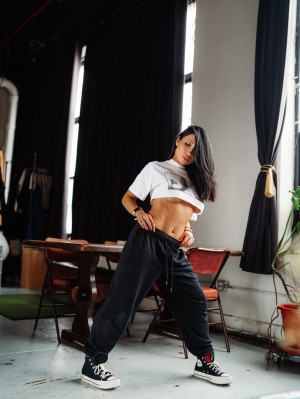 Rina Ellis Photo #16