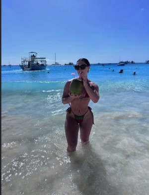 Urgymbae Jade Photo #7