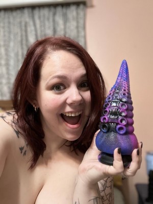 Borrowhiswife Photo #3