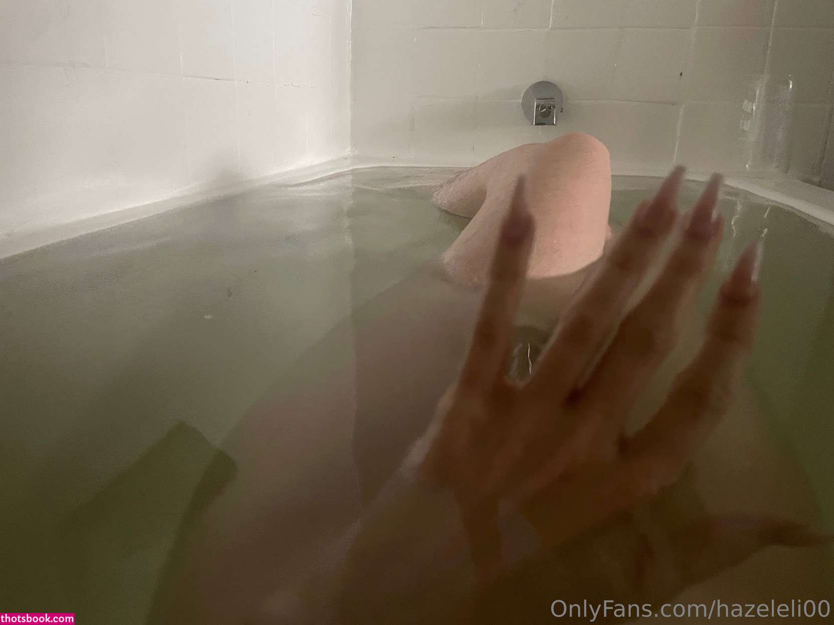 Hazeleli00 Photo #26