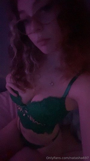 natasha697 Photo #3