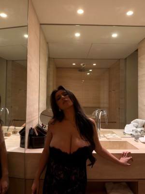 Coral Sharon Photo #38