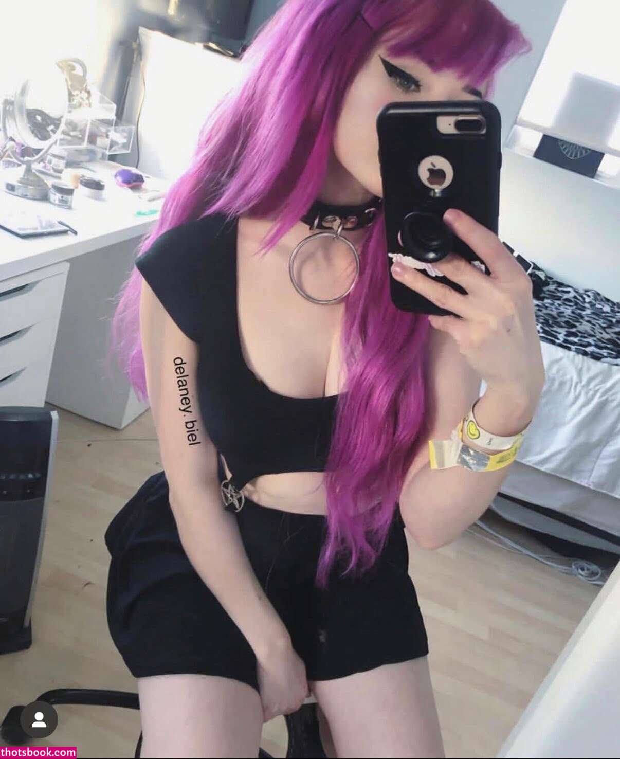 Delaney Biel Photo #12