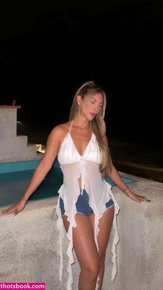 Giuliana Valdivia Photo #36