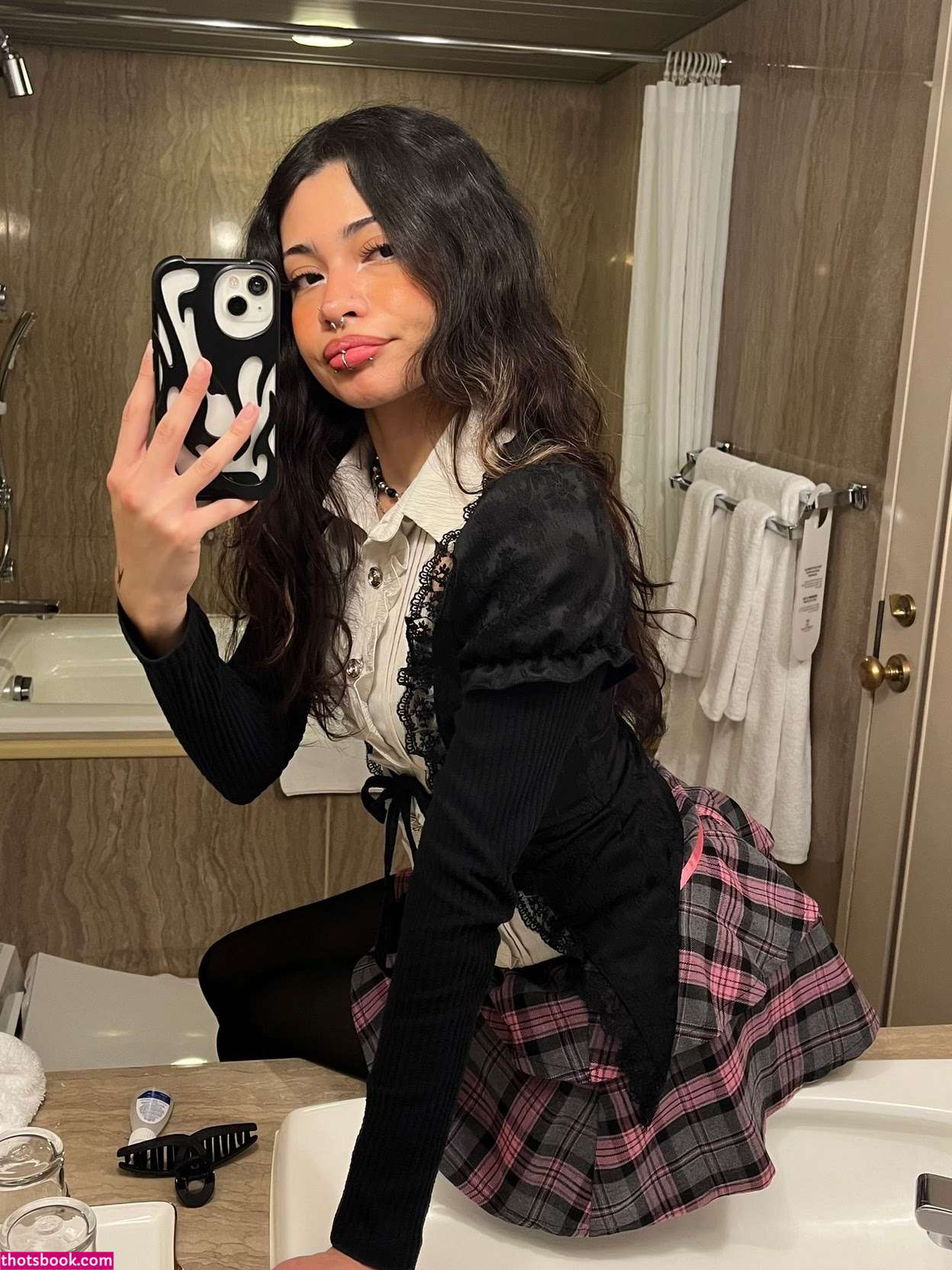 Lollypopthot Photo #17