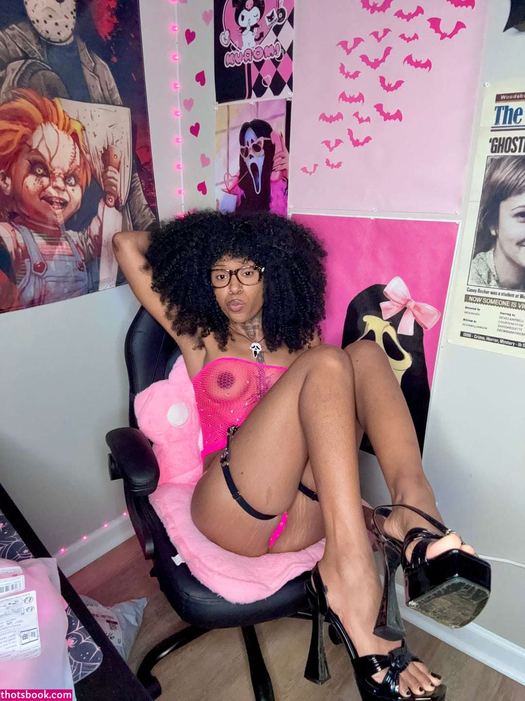 Miss Spookie Photo #14