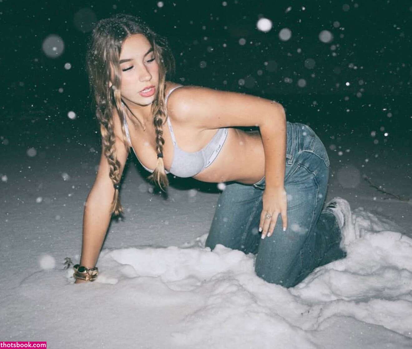 Sophia Maier Photo #18