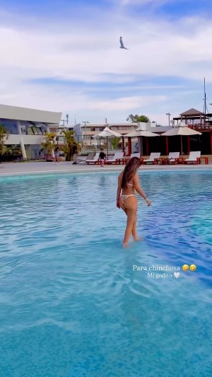 Giuliana Valdivia Video #39