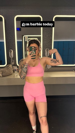 Amaris Blair Photo #8