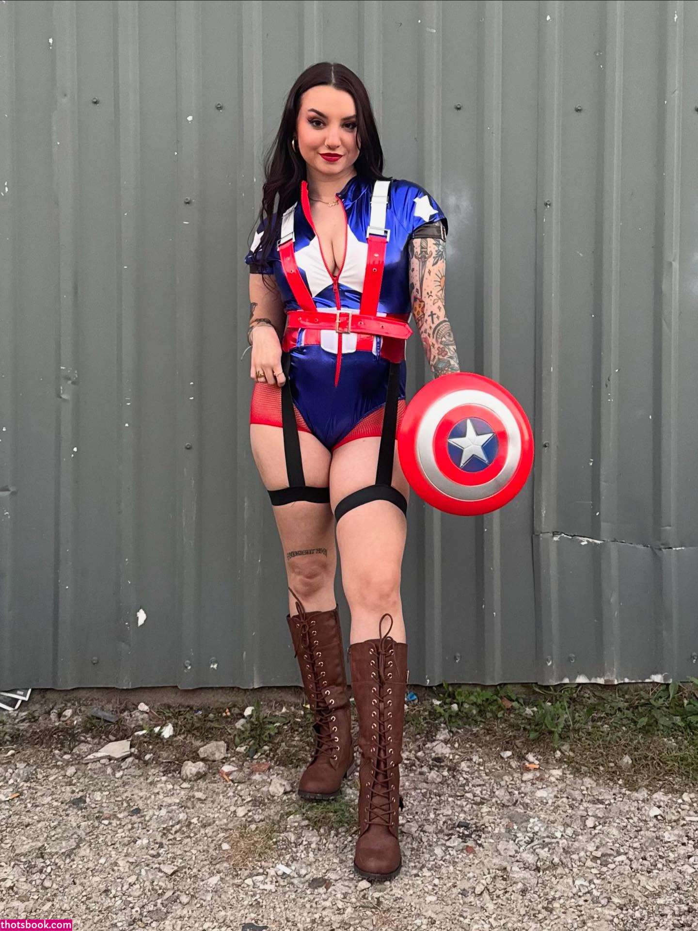 Amaris Blair Photo #14