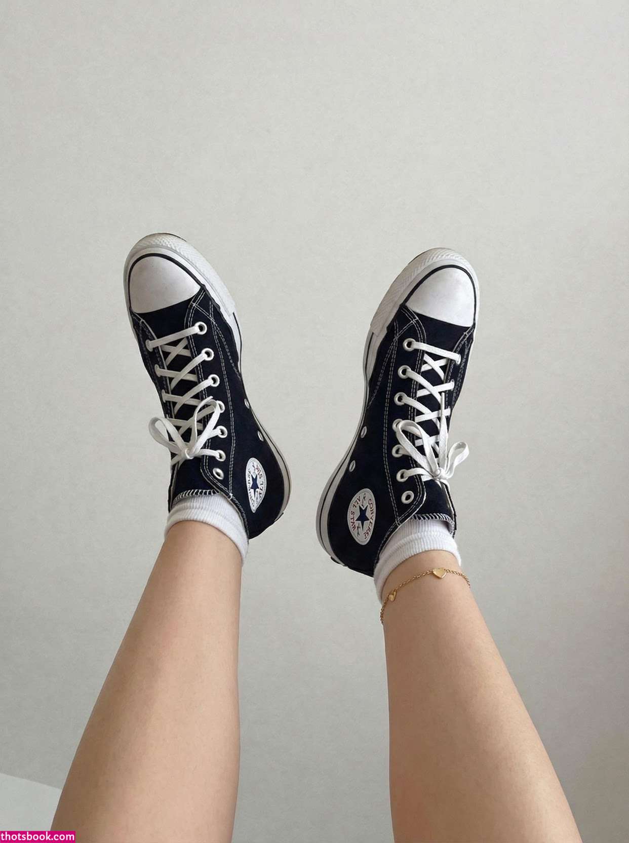 Niccole Herrera Photo #4