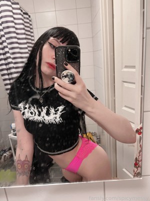 Spicymessy Photo #10