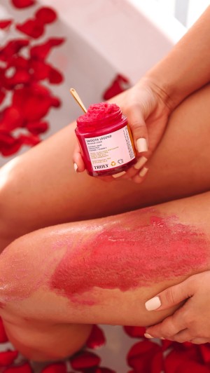 Sarah Curr Photo #95