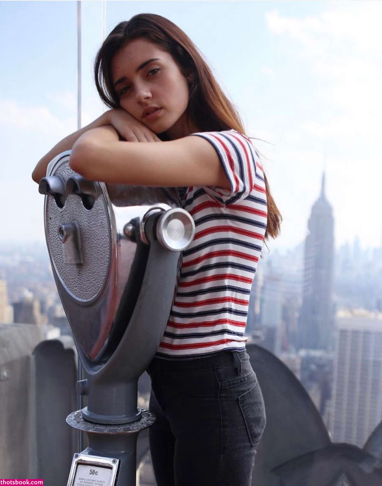 Sarah Curr Photo #108