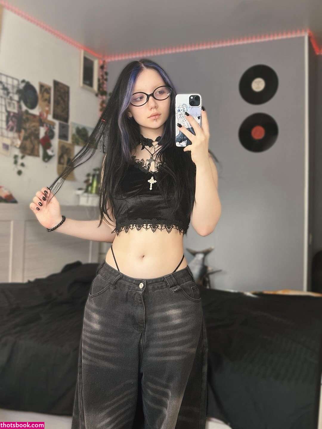 Velvetmoonbeammuse Photo #4