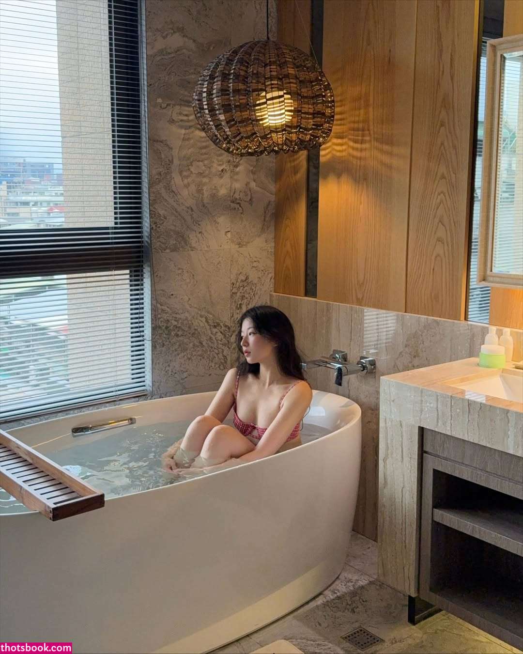 Creator Photo #1919036