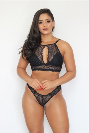 Bianca Cordeiro Photo #3